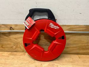 lot 21 image: MILWAUKEE 200 ft. Polyester Fish Tape with Non-Conductive Tip