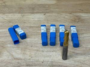lot 43 image: DURA-MILL Lot of 4- 2364 4 Flute Carbide Bits