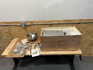lot 83 image: VEVOR Grain Grinder Machine