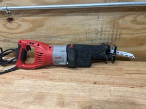 lot 47 image: MILWAUKEE 15 Amp 1-14 in. Stroke Orbital SUPER SAWZALL Reciprocating Saw