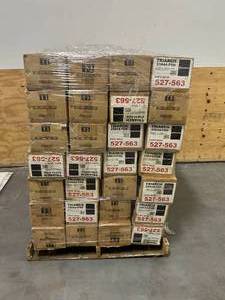 lot 91 image: TRIARCH Pallet of Light Fixtures
