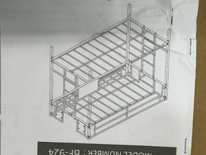lot 99 image: Bunk Bed