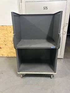 lot 121 image: Heavy Duty Rolling Cart