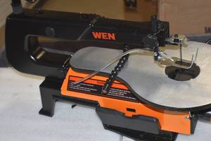 Scroll saw