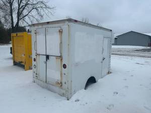 lot 4 image: Box Truck Box with Top Hat and Cab Door