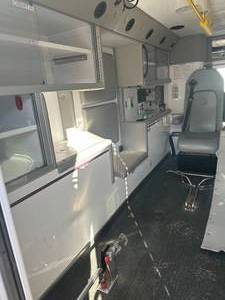 lot 1 image: Ambulance Truck Box