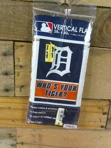 lot 7 image: MLB Detroit Tigers Vertical Flag Banner 28in. X 40in. Whos Your Tiger