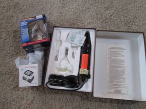 lot 38 image: Vintage Master high frequency facial machine and blood pressure monitors