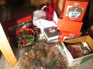 lot 102 image: Large lot of Lovely Christmas gift bags, supplies and decor
