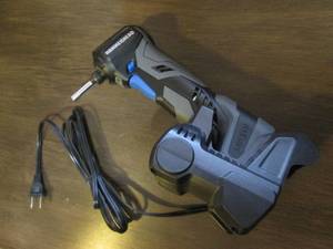 lot 107 image: Hammerhead Cordless drill, battery and charging dock