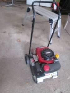 lot 128 image: Powermate 2500 portable electric generator