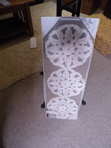 lot 205 image: Whitewash wood Wall medallion set and metal pedestal birdbath style decor piece