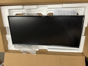 Samsung S3 32 in essential Monitor no power cord no base unable to test customer return