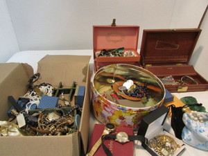 Jewelry Lot