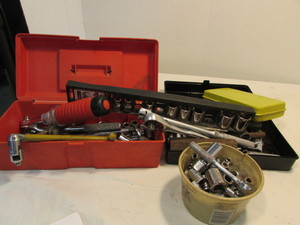Sockets and Socket Wrenches