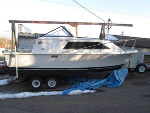 1979 Trojan Cruiser Boat On 2003 V Bunk Trailer