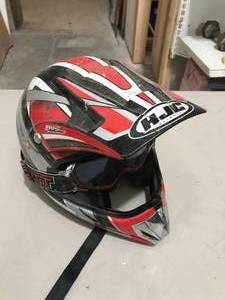 lot 109 image: HJC Helmet - Large, w Goggles