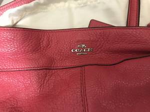 lot 116 image: Coach Bag w storage bag