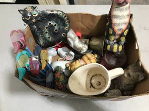 lot 119 image: Home Decor
