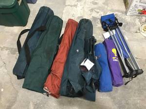 lot 145 image: 8 Camping Chairs