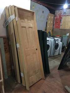 lot 173 image: 5 Doors 24 inches Wide - New