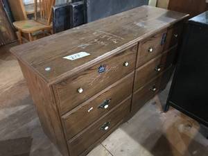 lot 273 image: Dresser 48 x 17 x 30