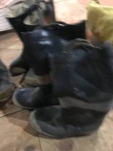 lot 287 image: Fire Department Boots