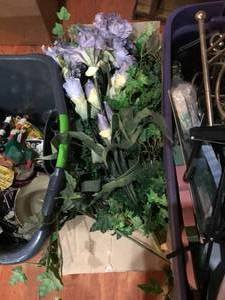 lot 360 image: Home Decorations and Floral Items