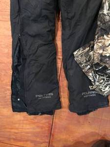 lot 365 image: HuntingOutdoor Wear