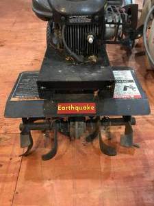 lot 423 image: Earthquake 5.5 horse tiller