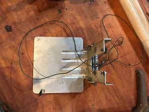 lot 434 image: Boat motor mount