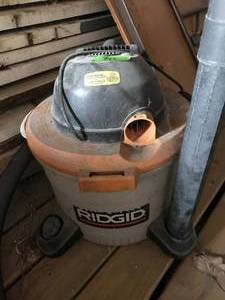 lot 443 image: Ridgid Shopvac