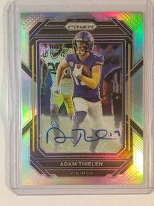 lot 7 image: Adam Thielen 2022 Panini Prizm Auto No. 189