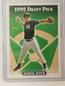 lot 31 image: Derek Jeter 1992 Topps Draft Pick Rookie No. 98