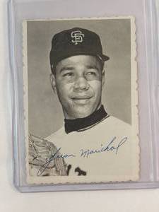 lot 64 image: Juan Marichal 1969 Topps No. 32 of 33
