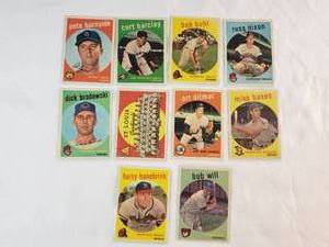 lot 81 image: Lot of 10 Vintage MLB Cards from 1959