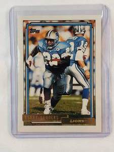 lot 220 image: Barry Sanders 1992 Topps Gold No. 300