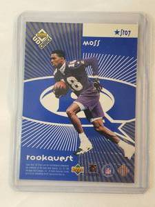 lot 269 image: Randy Moss Rookie and Jerry Rice Starquest Upper Deck No. SR07