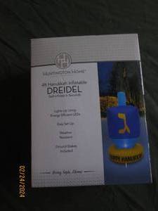 4 foot hanukkah inflatable dreidel