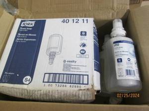 case of 6 bottle so f tork foam soap extra mild 35.2 oz bottles