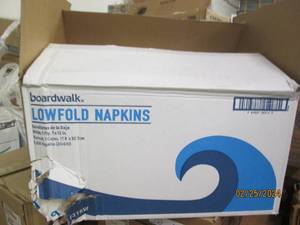 case of low fold boardwalk napkins 8000 napkins some damage