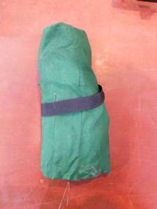 lot 21 image: Classic Utensil Roll