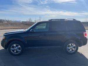 2012 Ford Escape Limited - 2 OWNERS