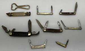 lot 24 image: Misc. Vintage Pocket Knives & Hamms Beer Bottle Openers
