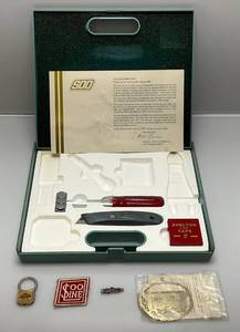 lot 55 image: Vintage Soo Line Collectibles Including Soo Line Safty Award (Mssing Pieces) & More