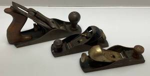 lot 65 image: Vintage  Metal Wood Planes 2 7 19