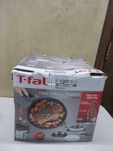 lot 618 image: T-fal Ingenio Stainless Steel Cookware Set 12 Piece, Induction Cookware, Pots and Pans, Oven, Broil, Dishwasher Safe, Detachable Handle Silver OPEN BOX, MISSING 1 GLASS TOP, GOOD CONDITION.