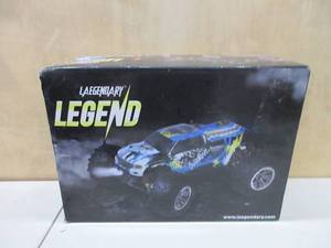 lot 621 image: Remote Control Car, 2.4GHz 20Kmh High Speed All Terrain Off-Road RC Monster Truck Toys SLIGHTLY USED, TESTED   SERVOSTEERING IS OFF, FRONT WHEELS ARE ALWAYS TO THE RIGHT