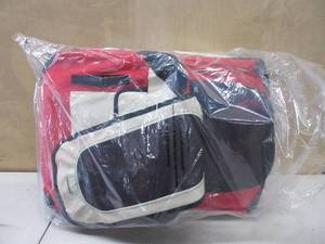 lot 623 image: PetLuv-Happy Cat Premium Cat Carrier Soft Sided Foldable Top & Side Loading Pet Crate & Carrier Locking Zippers Shoulder Straps Seat Belt Lock Plush Pillow USED, OPEN BOX