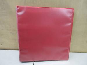lot 642 image: AVERY RED BINDER ABOUT 2 TALL